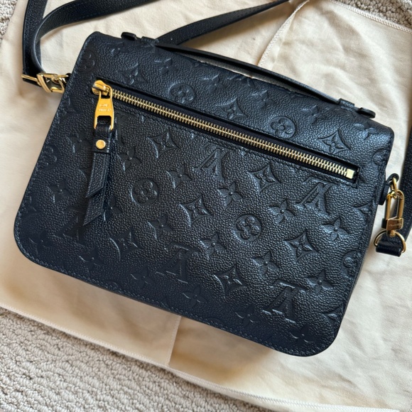 Louis Vuitton Empreinte Pochette Metis Black - Picture 3 of 7